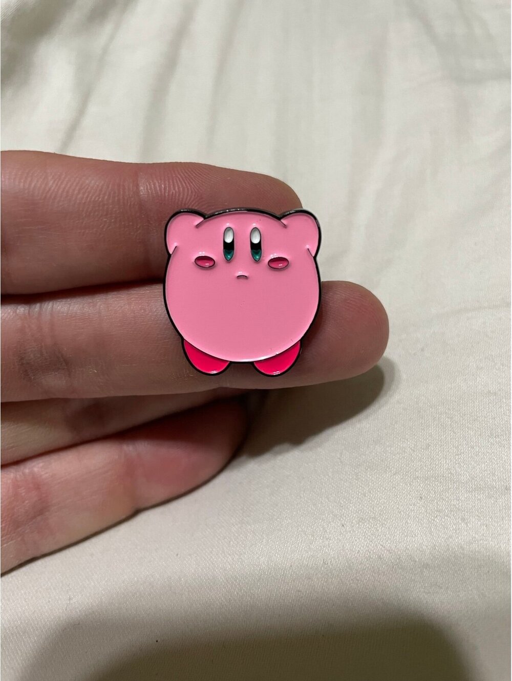 Kirby enamel pin brooch anime cartoon Nintendo